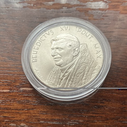 Papst benedikt medaille - benedikt,